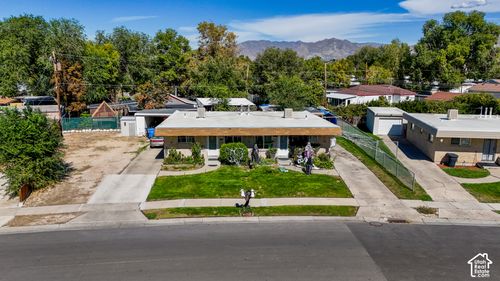 791 E Whitemaple Way, Millcreek, UT, 84106-1527 | Card Image
