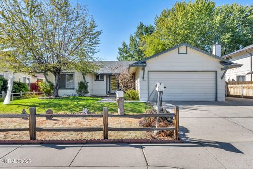 2002 Wabash Cir, Sparks, NV, 89434-5803 | Card Image