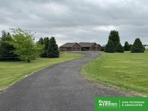 756 18th Rd, West Point, NE, 68788-4597 | Card Image