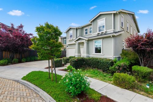4245 Wine Country Ct, Napa, CA, 94558-1612 | Card Image