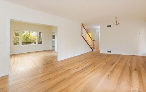 13 Mcclelland St, Dobbs Ferry, NY, 10522-1109 | Card Image