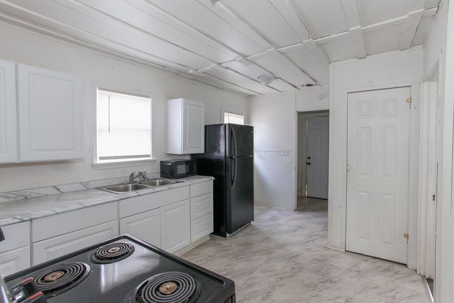 1607 State St, House other with 3 bedrooms, 1 bathrooms and null parking in Big Spring TX | Image 23