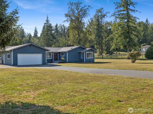 13716 252nd Ave Se, Monroe, WA, 98272-9630 | Card Image