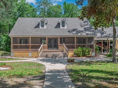 73 Daughtry Dr, Sopchoppy, FL, 32358-1725 | Card Image