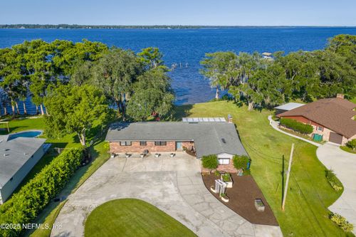 3217 River Rd, Green Cove Springs, FL, 32043-8767 | Card Image