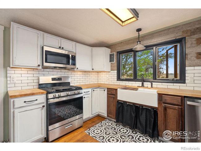 58114 County Road 15, House other with 2 bedrooms, 2 bathrooms and 2 parking in Carr CO | Image 5