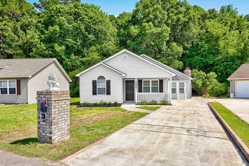 7990 Short Needle Ct, Murrells Inlet, SC, 29576-8360 | Card Image