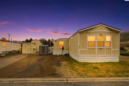 21-1000 Alexander Court, Prosser, WA, 99350 | Card Image