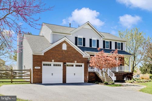 19010 Wootton Ave, POOLESVILLE, MD, 20837-2183 | Card Image