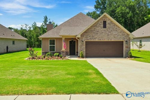 132 Kambry Grove Dr, Huntsville, AL, 35811-6306 | Card Image