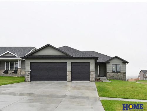 7243 Nw 18th St, Lincoln, NE, 68521-1692 | Card Image
