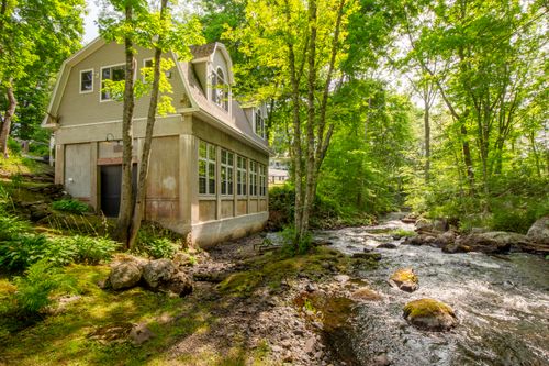 13 Upper Round Pond Rd, Bristol, ME, 04539-3419 | Card Image