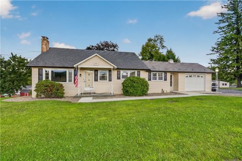 515 Richmond Rd, Bangor, PA, 18013-9535 | Card Image