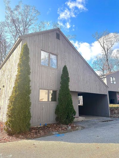 158 - 111 Coburn Avenue, Condo with 4 bedrooms, 1 bathrooms and null parking in Nashua NH | Image 1