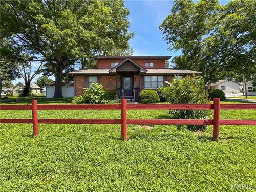 510 Highland St, New Athens, IL, 62264-1514 | Card Image