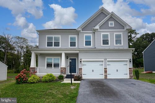285 Thoroughbred Dr, YORK HAVEN, PA, 17370-8941 | Card Image