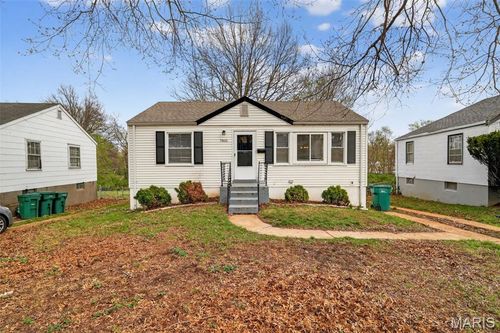 7805 Utica Dr, Saint Louis, MO, 63133-1141 | Card Image