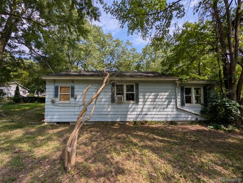 965 Orion Terrace, Orion Charter Township, MI, 48362 | Card Image
