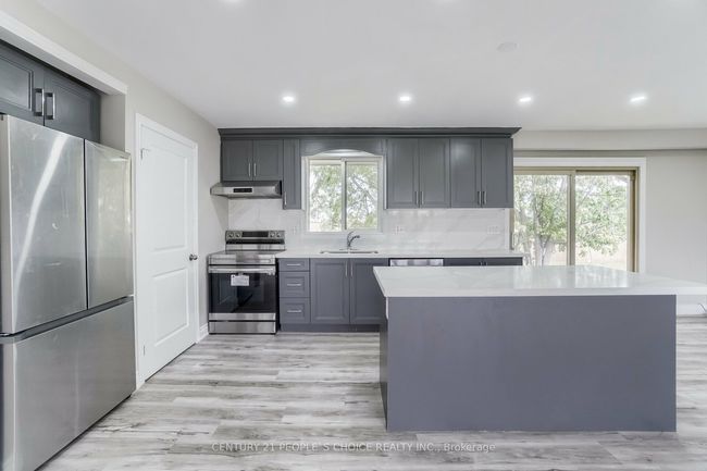 643 S Town Line Rd, House other with 3 bedrooms, 2 bathrooms and 2 parking in Stoney Creek ON | Image 11
