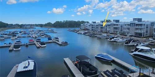 622-2620 S Waterside Ct, Lakeside Marblehead, OH, 43440-9117 | Card Image