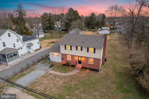 707 S Walnut St, MILFORD, DE, 19963-2333 | Card Image