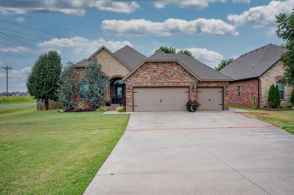 Mirage St, Yukon, OK 73099