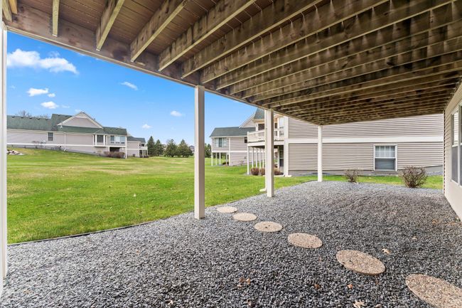 9946 Wellington Ln, Townhouse with 4 bedrooms, 3 bathrooms and null parking in Woodbury MN | Image 5