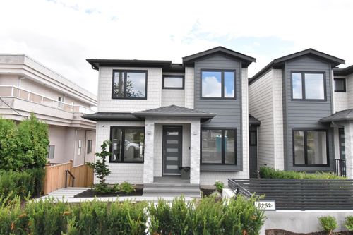 6252 Kitchener St, Burnaby, BC, V5B2J4 | Card Image