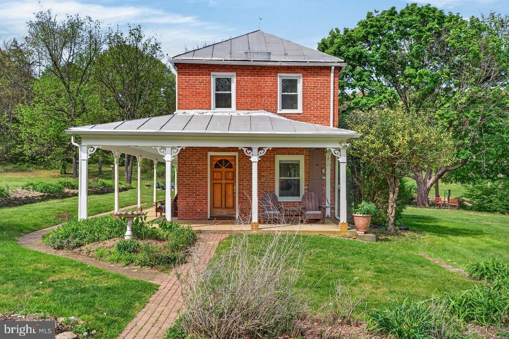Residential in LURAY
