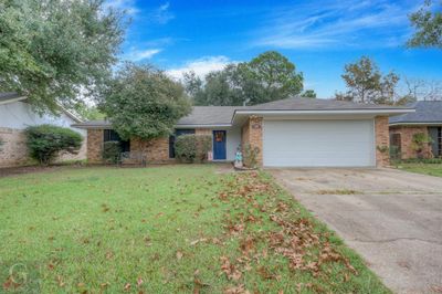 5409 Foxglove Drive, House other with 4 bedrooms, 2 bathrooms and null parking in Bossier City LA | Image 2