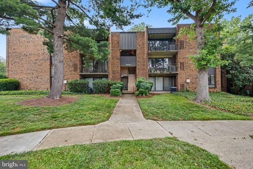 t2-7804 Dassett Ct, ANNANDALE, VA, 22003-4807 | Card Image