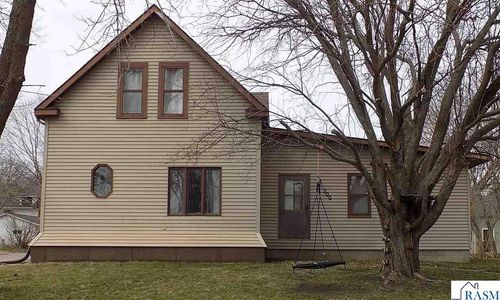 500 Main Ave, Lafayette, MN, 56054-7703 | Card Image