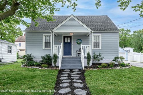 15 Dunlap Avenue, Pennsville, NJ, 08070 | Card Image