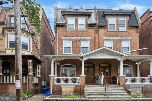 222 Buckingham Pl, PHILADELPHIA, PA, 19104-2921 | Card Image