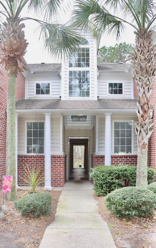 1675 Camfield Ln, Mount Pleasant, SC, 29466-8095 | Card Image