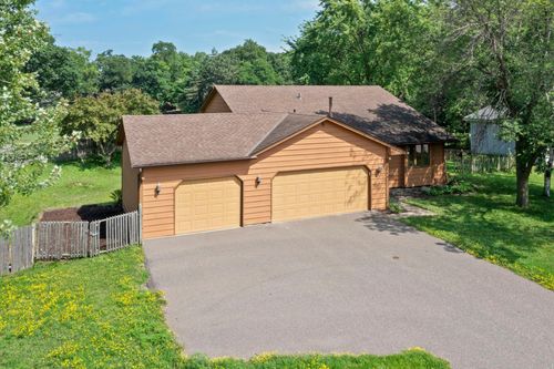 4290 Larch Pl N, Plymouth, MN, 55442-2734 | Card Image