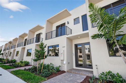 13881-13881 Sw 261st St, Homestead, FL, 33032-2618 | Card Image
