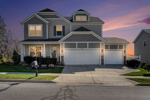 2551 Kerry Dr, Valparaiso, IN, 46383 | Card Image