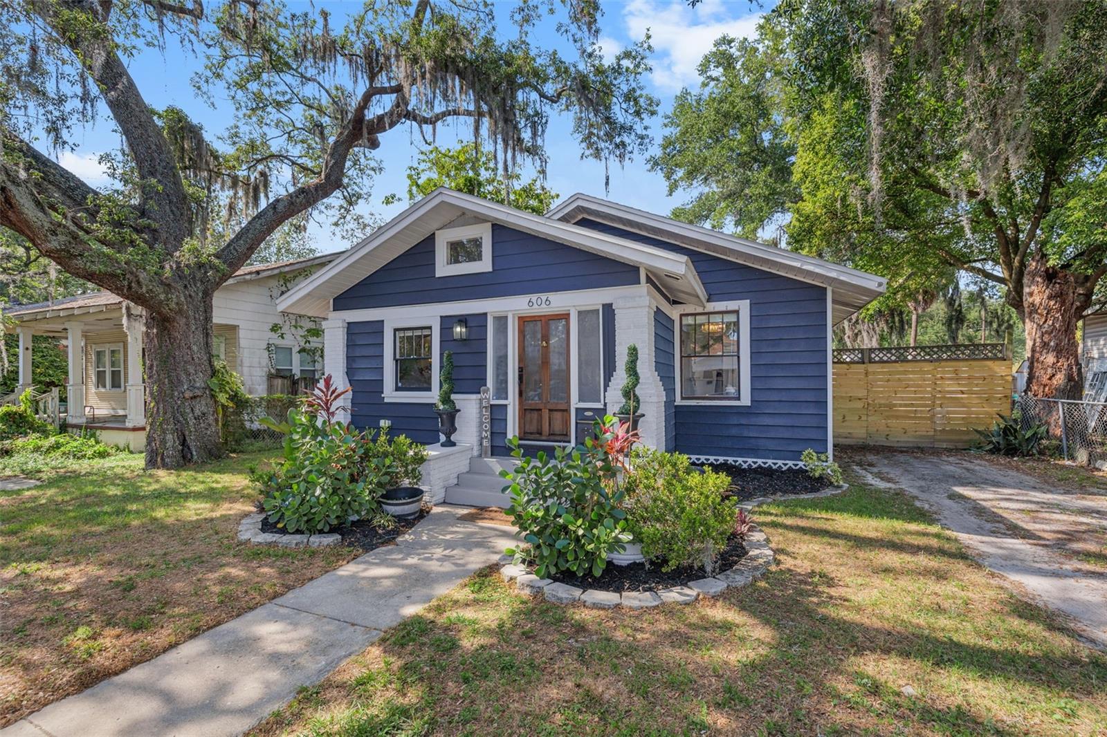 Lambright St, Tampa, FL 33604