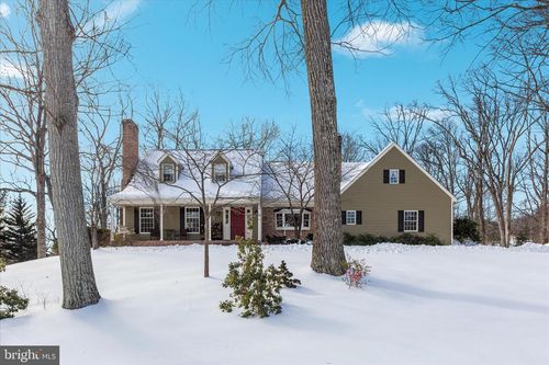 227 Dutch Apple Dr, WINCHESTER, VA, 22602-2625 | Card Image