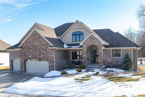 405 Woodfield Prairie Way, HOBART, WI, 54155 | Card Image