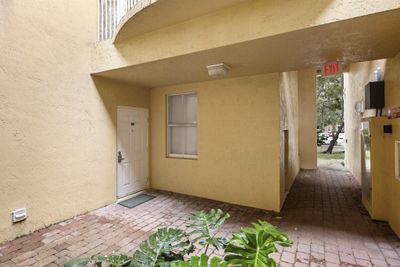 2009 Shoma Drive, Condo with 3 bedrooms, 2 bathrooms and null parking in Royal Palm Beach FL | Image 2