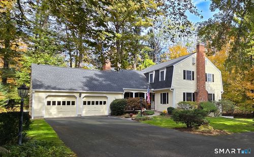 10 Heritage Ln, Stamford, CT, 06903-2311 | Card Image