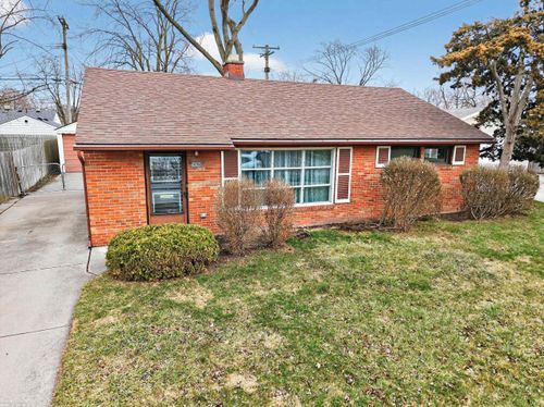 26206 Dale Ct, Roseville, MI, 48066-3116 | Card Image