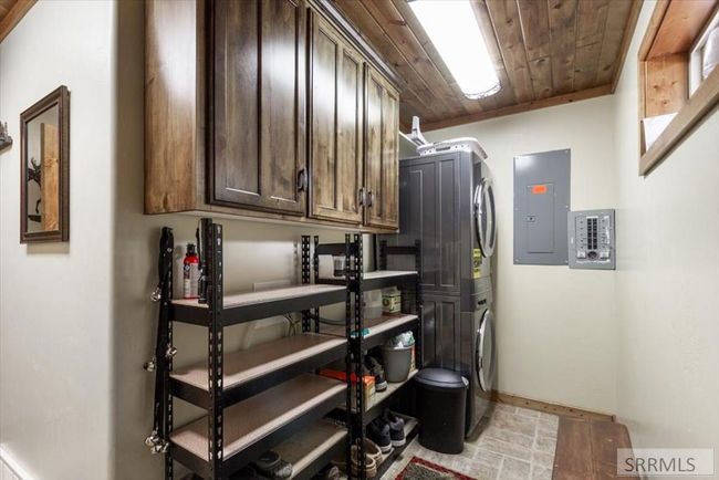 3568 S Beaver Springs Rd, House other with 3 bedrooms, 2 bathrooms and 6 parking in Island Park ID | Image 17