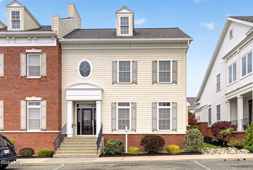 7 Sudbury Sq, Latham, NY, 12110-5136 | Card Image