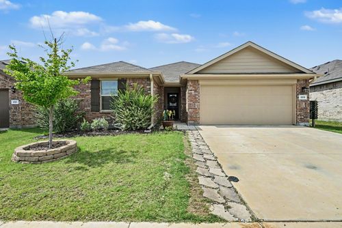 225 Olympia Marble Dr, Fort Worth, TX, 76131-1955 | Card Image