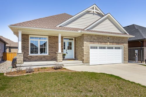 176 Boardwalk Way, Dorchester, ON, N0L1G2 | Card Image