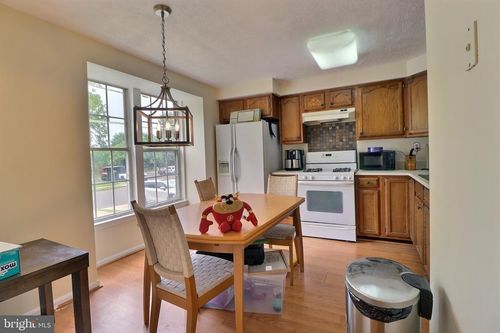 6 Regency Dr, Mount Holly, NJ, 08060-1363 | Card Image