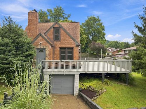 2014 Hulton Rd, Verona, PA, 15147-3807 | Card Image